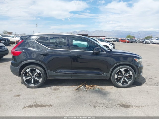 YV4AC2HL3K2118876 Volvo Xc40 T4 Inscription