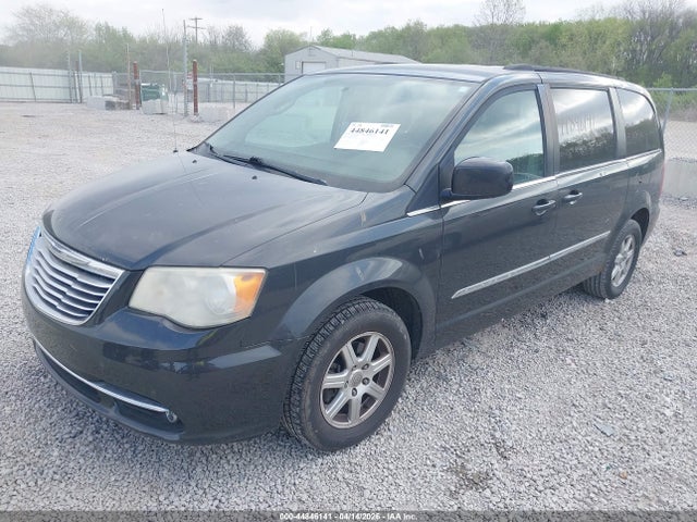 2012 Chrysler Town & Country Touring მანქანა იყიდება აუქციონზე, vin: 2C4RC1BG8CR215344, აუქციონის ნომერი: 44846141