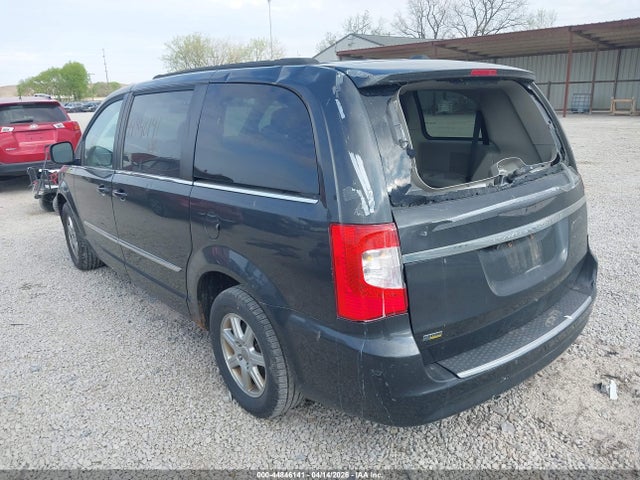2012 Chrysler Town & Country Touring მანქანა იყიდება აუქციონზე, vin: 2C4RC1BG8CR215344, აუქციონის ნომერი: 44846141