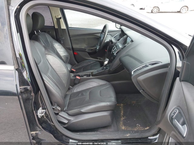 Ford Focus Titanium 2016 1FADP3N29GL260209 Image 5