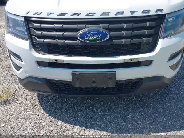 Ford Police Interceptor Utility 2018 1FM5K8AT3JGC35326 Image 14