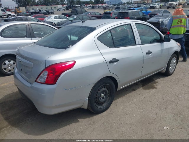 Nissan Versa 1.6 S 2015 3N1CN7AP3FL938740 Image 4