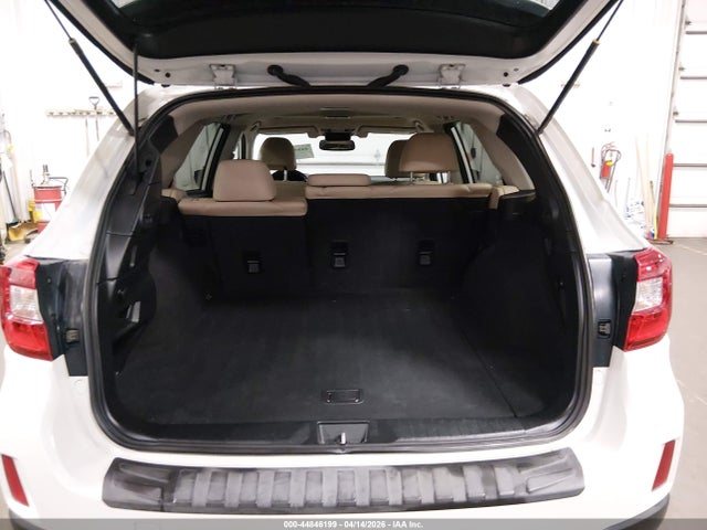 Продаж на аукціоні авто 2016 Subaru Outback 2.5i Limited, vin: 4S4BSBNC3G3282253, номер лоту: 44846199