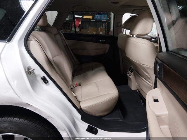 Продаж на аукціоні авто 2016 Subaru Outback 2.5i Limited, vin: 4S4BSBNC3G3282253, номер лоту: 44846199