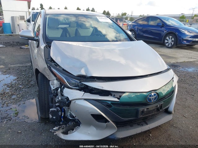 Toyota Prius Prime Premium 2017 JTDKARFP0H3050907 Image 12