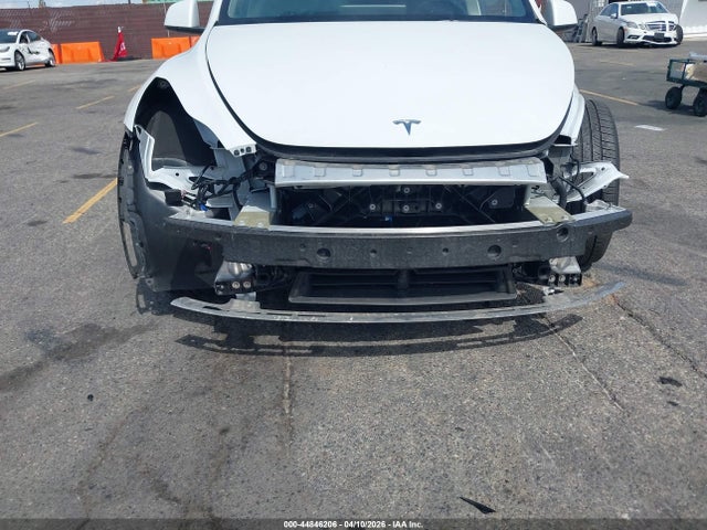 44846206 :رقم المزاد ، 7SAYGDEF9NF536654 vin ، 2022 Tesla Model Y Performance Dual Motor All-wheel Drive مزاد بيع