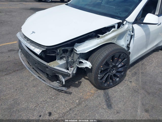 2022 TESLA MODEL Y 7SAYGDEF9NF536654 Photo 5