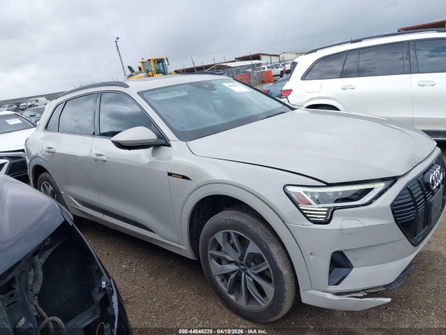 Audi E-tron Premium Plus Quattro 2021 WA1LAAGE4MB004560 Image 14