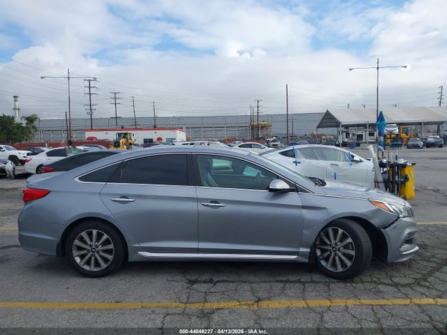 2017 Hyundai Sonata Limited მანქანა იყიდება აუქციონზე, vin: 5NPE34AF2HH473260, აუქციონის ნომერი: 44846227