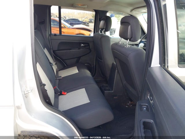 2010 Jeep Liberty Sport მანქანა იყიდება აუქციონზე, vin: 1J4PN2GK9AW142391, აუქციონის ნომერი: 44846233
