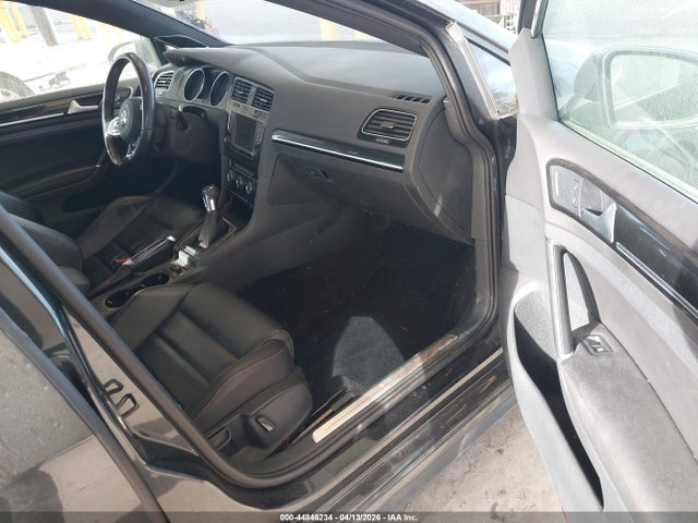 3VW5T7AU5GM050484 Volkswagen Golf Gti Se 4-door