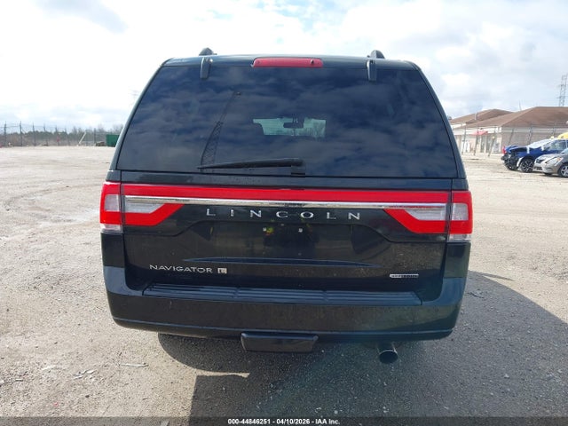 2015 Lincoln Navigator L მანქანა იყიდება აუქციონზე, vin: 5LMJJ3JT6FEJ09644, აუქციონის ნომერი: 44846251