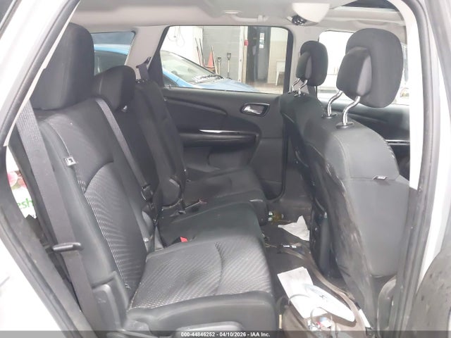 44846252 :رقم المزاد ، 3D4PH3FG8BT522929 vin ، 2011 Dodge Journey Crew مزاد بيع