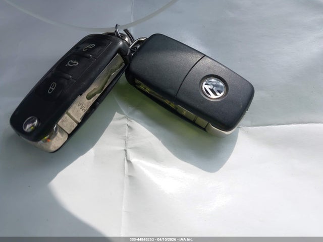 2015 VOLKSWAGEN PASSAT 1VWAT7A3XFC105274 Photo 10