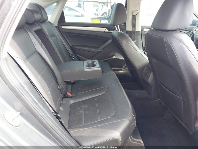 2015 VOLKSWAGEN PASSAT 1VWAT7A3XFC105274 Photo 7