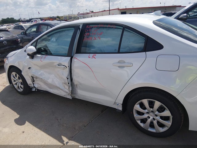 Toyota COROLLA LE 2026 5YFB4MDE0TP432205 Image 14