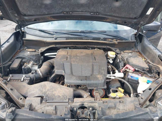 Subaru Forester Premium 2019 JF2SKAEC2KH535994 Image 10
