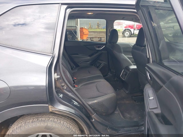 Subaru Forester Premium 2019 JF2SKAEC2KH535994 Image 8