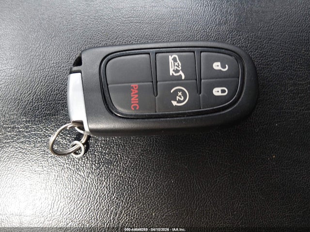 44846289 :رقم المزاد ، 1C4PJMBS3HW584937 vin ، 2017 Jeep Cherokee Trailhawk 4x4 مزاد بيع