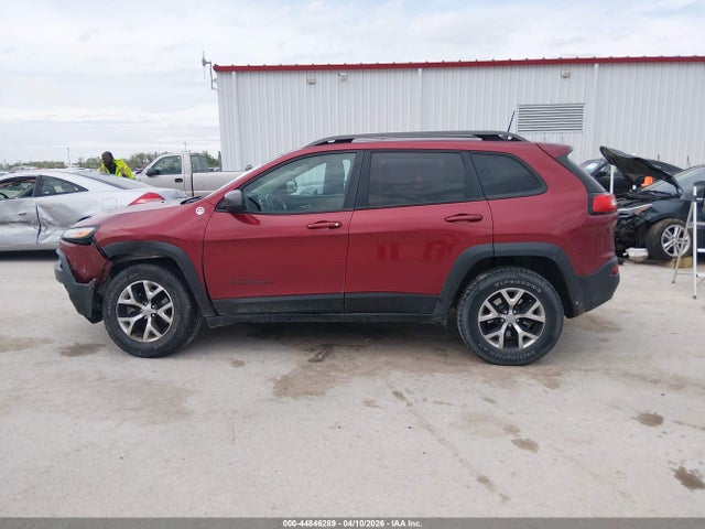 44846289 :رقم المزاد ، 1C4PJMBS3HW584937 vin ، 2017 Jeep Cherokee Trailhawk 4x4 مزاد بيع