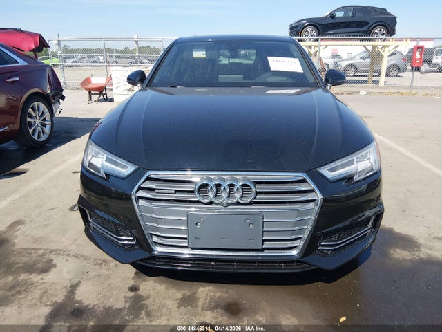 Продаж на аукціоні авто 2017 Audi A4 2.0t Premium, vin: WAUFNAF4XHA158487, номер лоту: 44846311