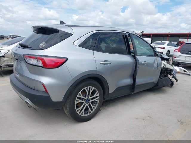 1FMCU0H66NUA25393 Ford ESCAPE SEL