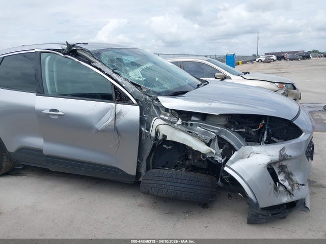 1FMCU0H66NUA25393 Ford ESCAPE SEL