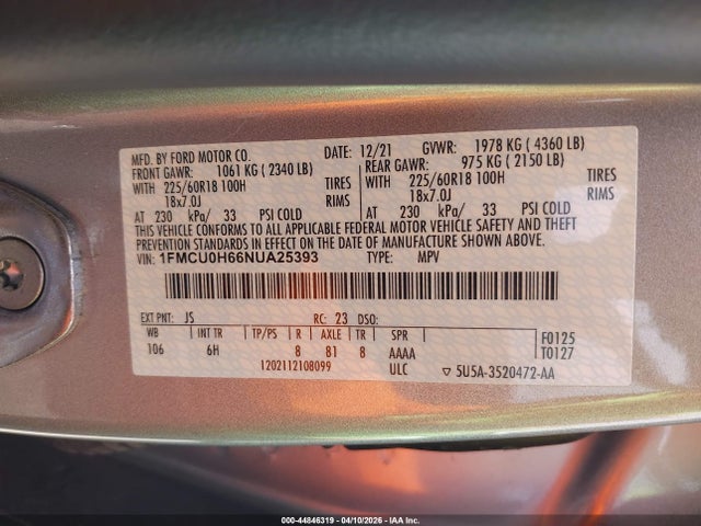 1FMCU0H66NUA25393 Ford ESCAPE SEL