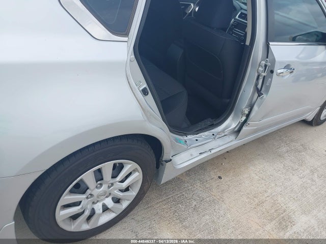 1N4AL3AP2HN361713 Nissan Altima 2.5 S