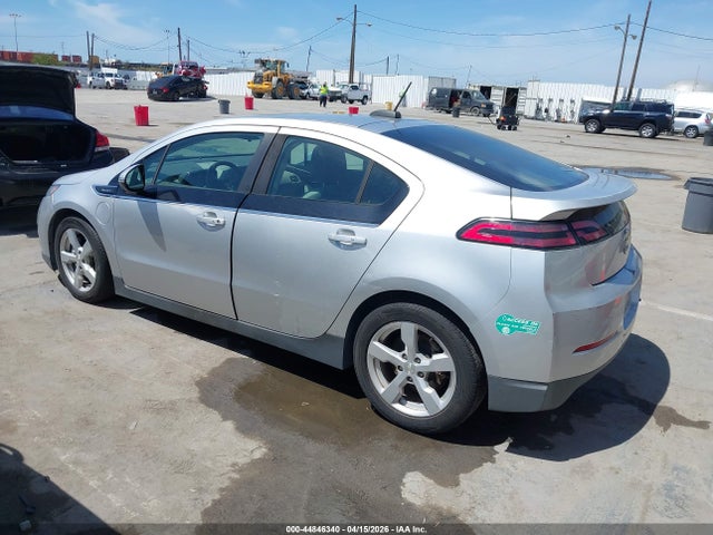 2015 CHEVROLET VOLT 1G1RC6E46FU112650 Photo 2