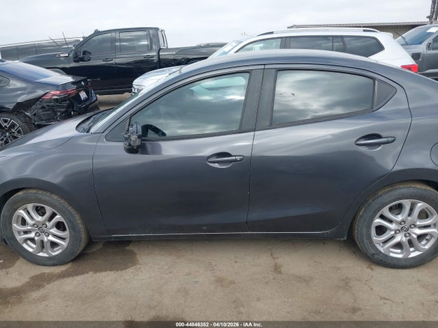 Scion IA 2016 3MYDLBZVXGY140187 Image 14