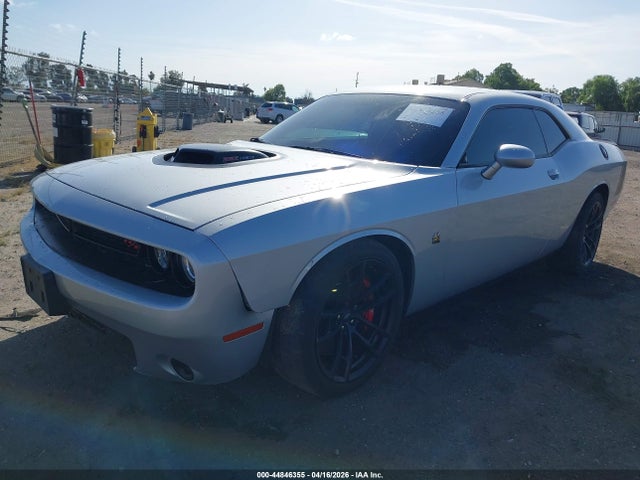 2022 Dodge Challenger R/t Scat Pack მანქანა იყიდება აუქციონზე, vin: 2C3CDZFJ1NH135775, აუქციონის ნომერი: 44846355