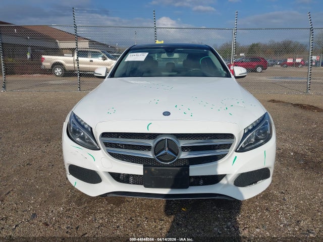 Продажа на аукционе авто 2015 Mercedes-benz C 300 4matic, vin: 55SWF4KB6FU032569, номер лота: 44846356