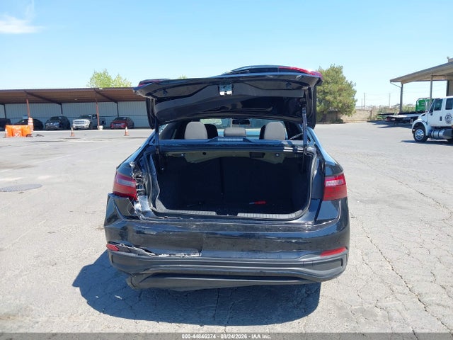 2022 Volkswagen Jetta 1.5t Sport მანქანა იყიდება აუქციონზე, vin: 3VWAM7BU5NM019372, აუქციონის ნომერი: 44846374