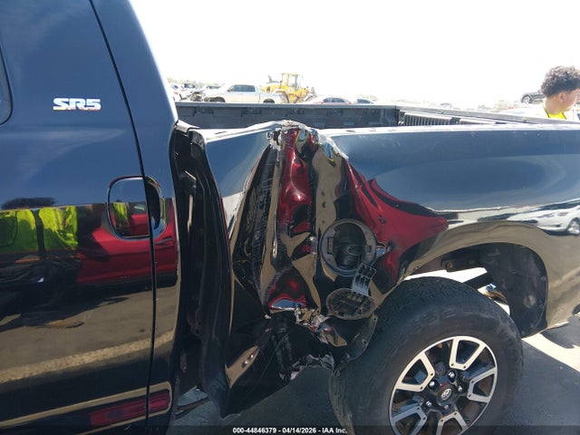 Aukcja sprzedaży 2010 Toyota Tundra Grade 5.7l V8, vin: 5TFRY5F15AX091207, numer aukcji: 44846379