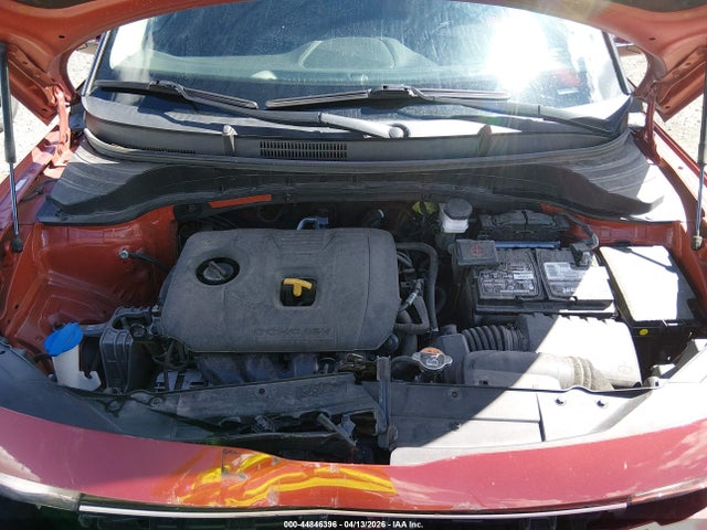 KNDJ23AU4N7805256 KIA SOUL LX