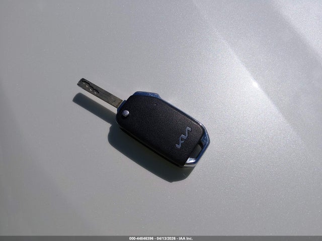 KNDJ23AU4N7805256 KIA SOUL LX