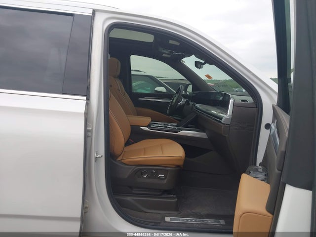 44846398 :رقم المزاد ، 1GYS9BRL8SR160899 vin ، 2025 Cadillac Escalade Premium Luxury مزاد بيع