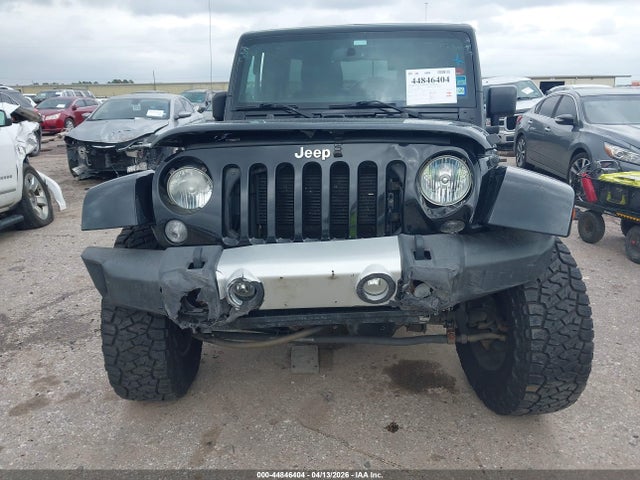 2014 Jeep Wrangler Unlimited Sahara მანქანა იყიდება აუქციონზე, vin: 1C4HJWEG8EL142000, აუქციონის ნომერი: 44846404