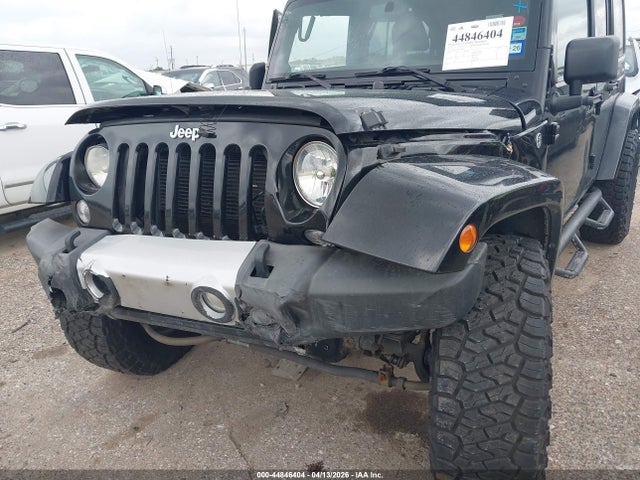 2014 Jeep Wrangler Unlimited Sahara მანქანა იყიდება აუქციონზე, vin: 1C4HJWEG8EL142000, აუქციონის ნომერი: 44846404