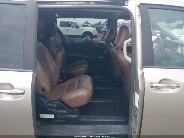 5TDDK3DC4FS123436 Toyota Sienna Limited Premium 7 Passenger
