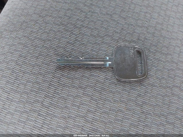 44846409 :رقم المزاد ، 1NXBR32E54Z326198 vin ، 2004 Toyota Corolla Le مزاد بيع