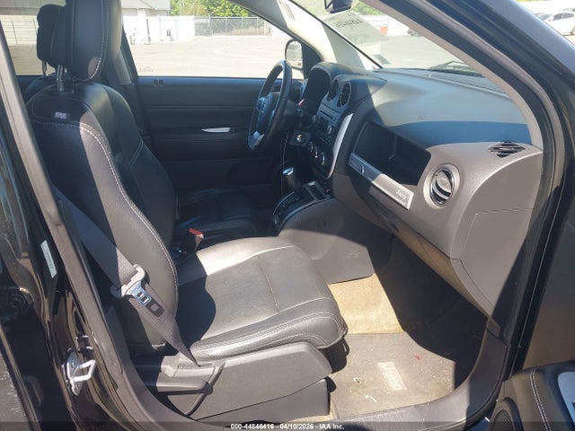 2017 JEEP COMPASS 1C4NJDEB8HD168154 Photo 4