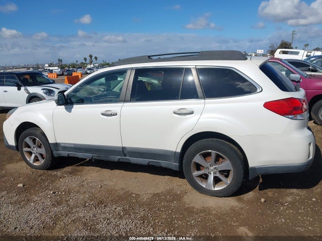 Aukcja sprzedaży 2014 Subaru Outback 3.6r Limited, vin: 4S4BRDPC6E2256110, numer aukcji: 44846429