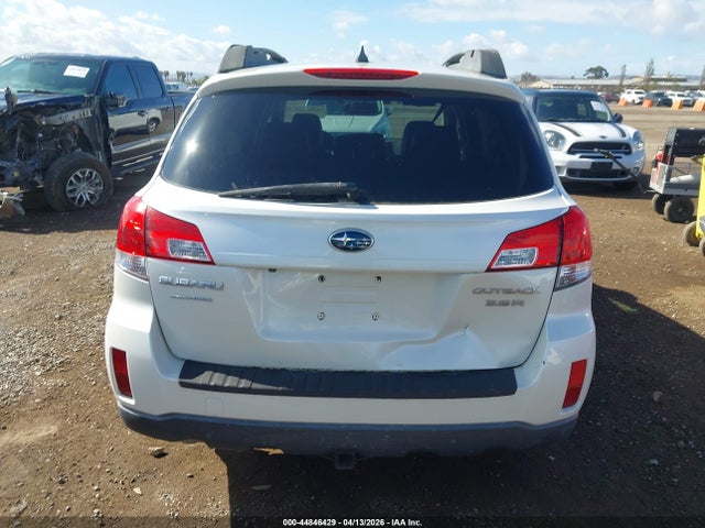 Aukcja sprzedaży 2014 Subaru Outback 3.6r Limited, vin: 4S4BRDPC6E2256110, numer aukcji: 44846429