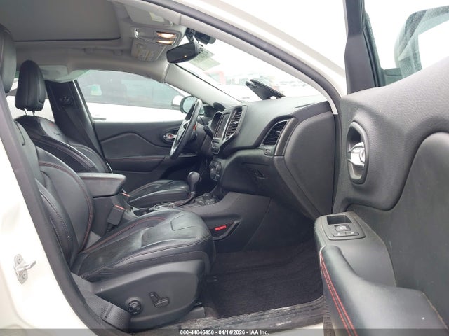 1C4PJMBN3KD250758 Jeep Cherokee Trailhawk Elite 4x4