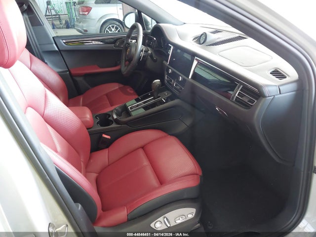 Porsche Macan T 2025 WP1AA2A50SLB09338 Image 5