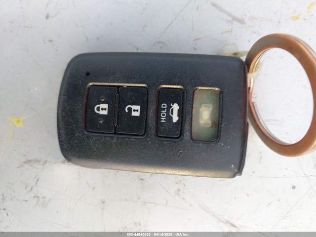 44846452 :رقم المزاد ، 4T1BK1EB3HU248908 vin ، 2017 Toyota Avalon Xle مزاد بيع