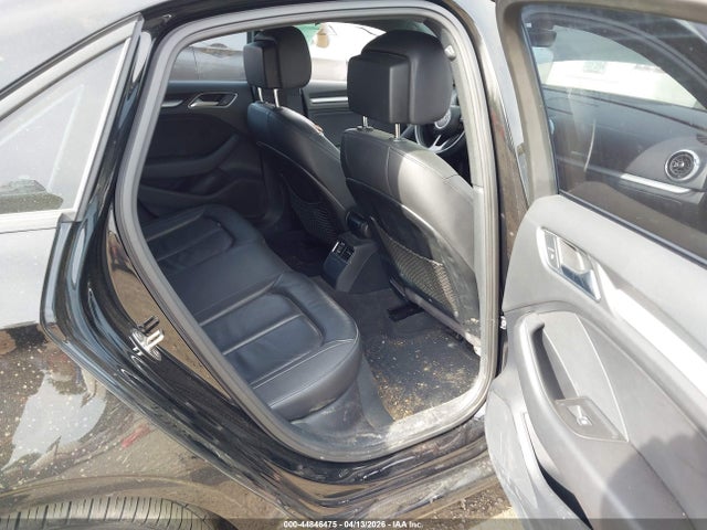 44846475 :رقم المزاد ، WAUAUGFF1J1081564 vin ، 2018 Audi A3 2.0t Premium مزاد بيع
