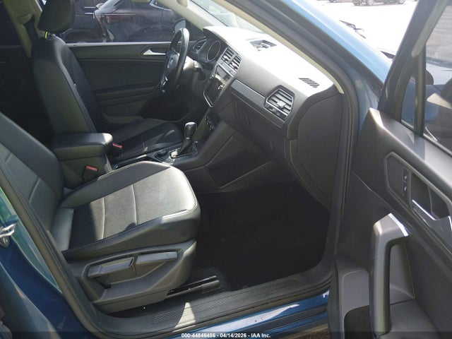 Aukcja sprzedaży 2019 Volkswagen Tiguan 2.0t Se/2.0t Sel/2.0t Sel R-line/2.0t Sel R-line Black, vin: 3VV2B7AX2KM047541, numer aukcji: 44846486